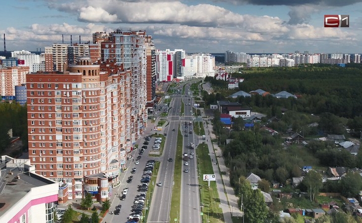 Большая многоэтажка в центре Сургута осталась без света Большая многоэтажка в центре Сургута осталась без света