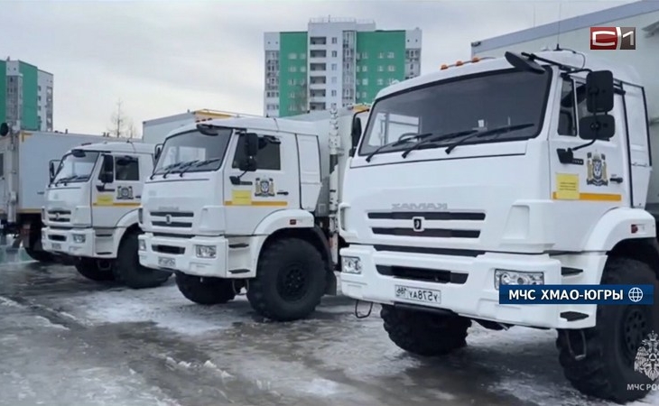 Сотрудники МЧС Югры отрабатывают свои действия на случай затопления территорий Сотрудники МЧС Югры отрабатывают свои действия на случай затопления территорий