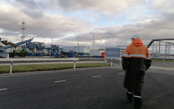 «Руководство отмалчивается». Сотрудники «Сургутнефтегаза» жалуются на низкие зарплаты
