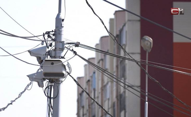 Сургутских водителей начали штрафовать с помощью нейросети