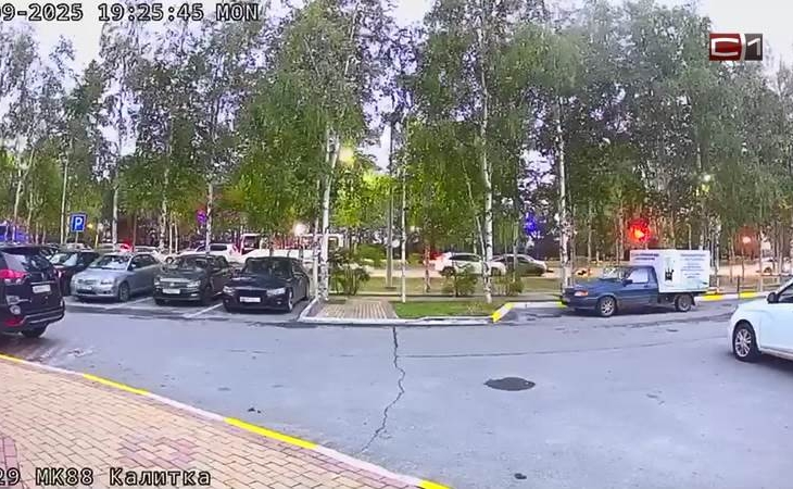 В Сургуте водитель электровелосипеда после ДТП попал в реанимацию