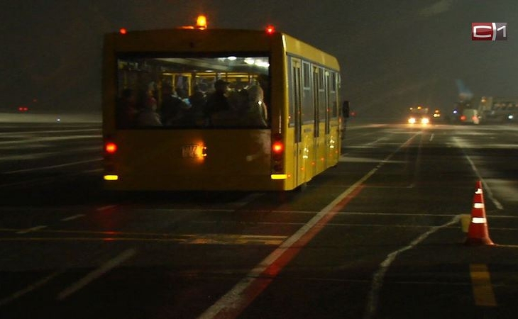 Вылет нескольких авиарейсов задержали в аэропорту Сургута