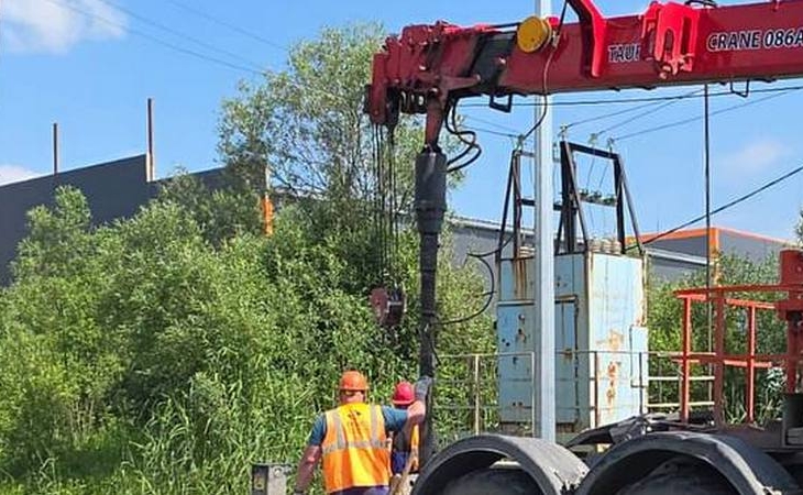 На двух улицах Сургута стартовали работы по установке нового освещения На двух улицах Сургута стартовали работы по установке нового освещения