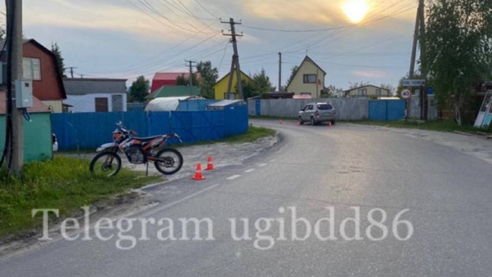 Подросток на питбайке столкнулся с автомобилем в С...