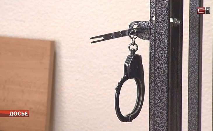 Югорчанин напился и угрожал знакомому ножом Югорчанин напился и угрожал знакомому ножом