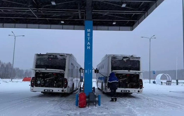 Из Казани отправили 10 новых автобусов в Сургут