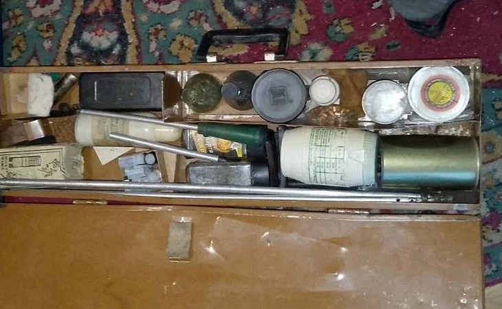 Сотрудники полиции изъяли 700 граммов взрывчатого вещества у жителя Югры Сотрудники полиции изъяли 700 граммов взрывчатого вещества у жителя Югры