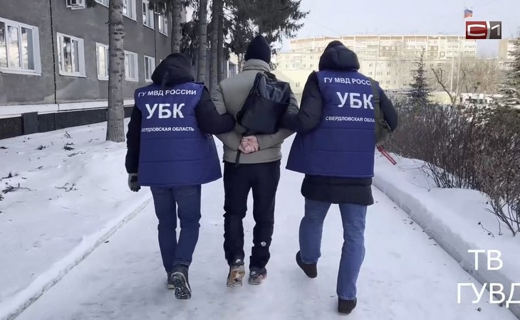 Строитель из Сургута организовал производство порнофильмов в столице Урала