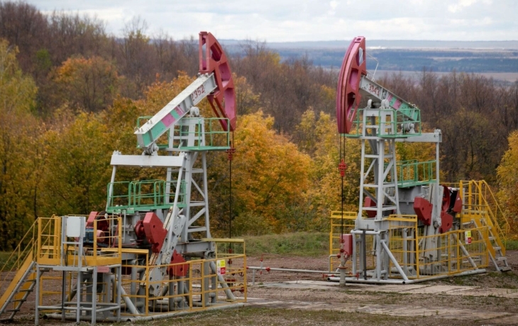 «Занимаем у своих детей и внуков»: почему нефтянка ХМАО тонет в долгах?