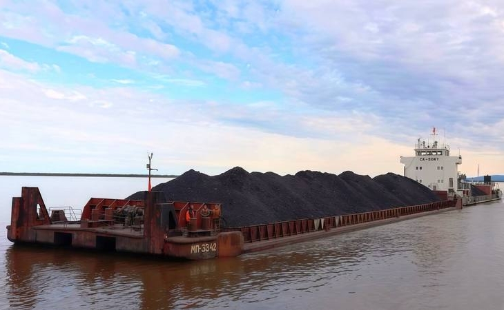 Завершили плановые поставки ТЭК на 2025 год в Югре