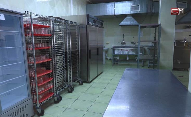 В Сургуте отремонтировали сады и школы, и обновили технику в пищеблоках