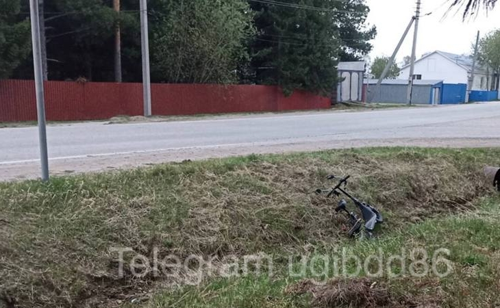 В Югре мужчина на электросамокате вылетел в кювет В Югре мужчина на электросамокате вылетел в кювет