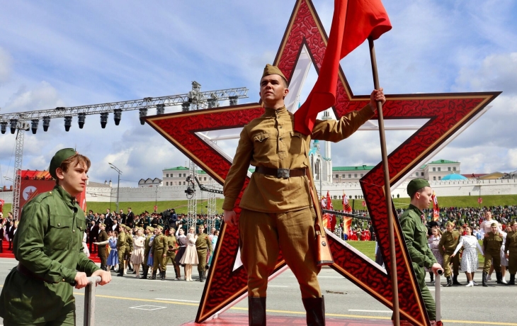 В Сургуте реконструируют митинг, прошедший в городе 9 мая 1945 года В Сургуте реконструируют митинг, прошедший в городе 9 мая 1945 года