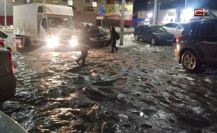 Последствия ледяного дождя: сургутяне приезжали в травмцентр до ночи