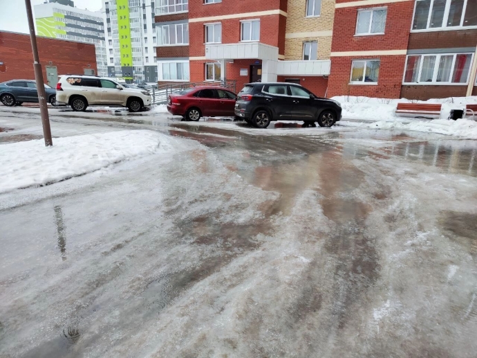 Лужи наполняются и сверху, и снизу