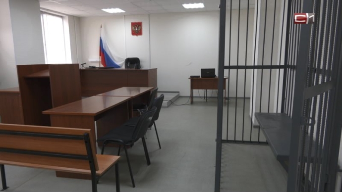 Жительнице Югры пришлось через суд выселять агресс...